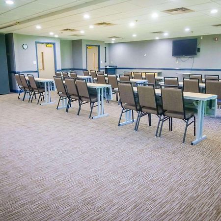 Country Inn & Suites By Radisson, Burlington Elon , Nc Kültér fotó